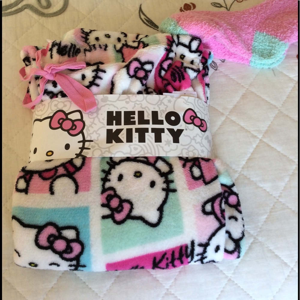 Hello kitty pajamas